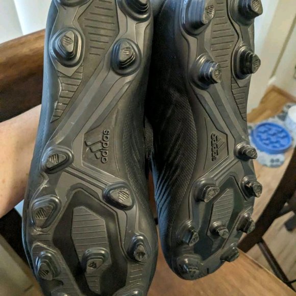 Adidas Predator 19.4 soccer cleats - M8/W9.5 - Picture 4 of 5